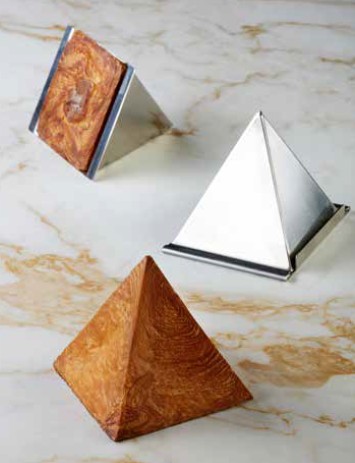 INOX KALUP PYRAMID CV5 - 85X85X85 MM